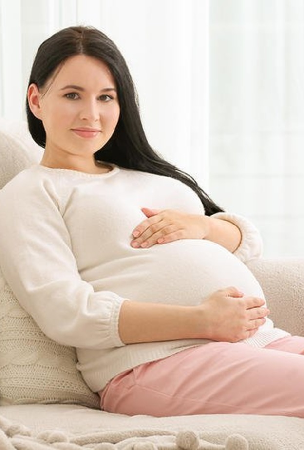 أسباب عدم وجود طلق في الشهر التاسع