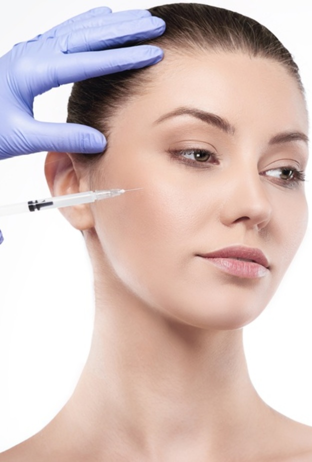 تقنية حقن الوجه بالدهون من اكثر التقنيات رواجا