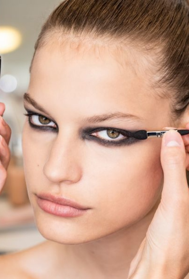 مكياج مجموعة ديور من  الأزياء الفاخرة لخريف وشتاء 2019-2020