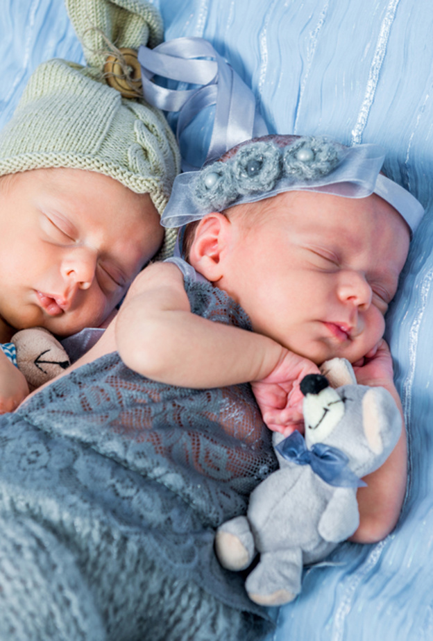 أسماء توائم ذكور متشابهة