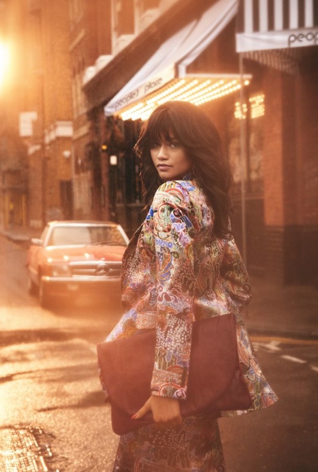 تومي هيلفيغر ترفع الستار عن مجموعة ’تومي×زيندايا‘ التعاونية لموسم ربيع 2019