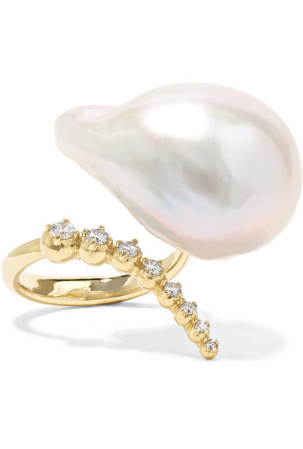 اساور لولو متوازية ومحكمة بقطعة ذهب مزينة بالألماس من Anissa Kirmeche