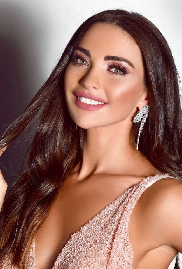  النجمة اللبنانية الجميلة داليدا خليل