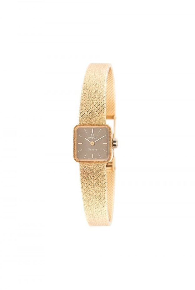  ساعة أنيقة بسواز ذهب ومينا رمادي من Omega
