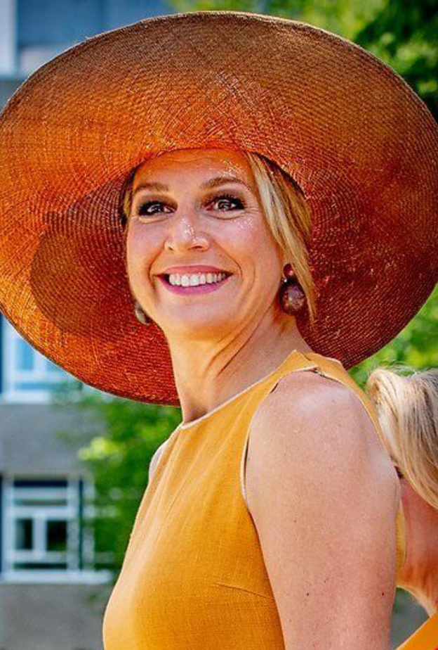 افتتحت الملكة ماكسيما ملكة هولندا جامعة برمجة في أمستردام