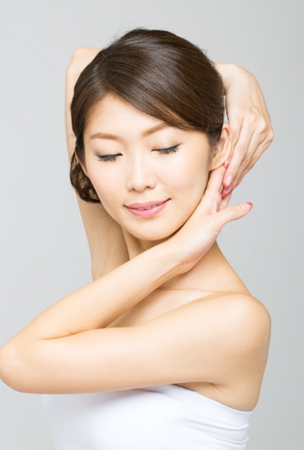 تعرفي على اهم الوصفات للتخلص من رائحة العرق الكريهة