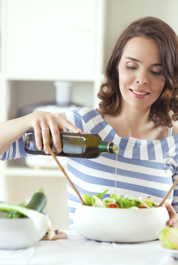 أهم الأطعمة التي تعزز الخصوبة وتزيد فرص الحمل