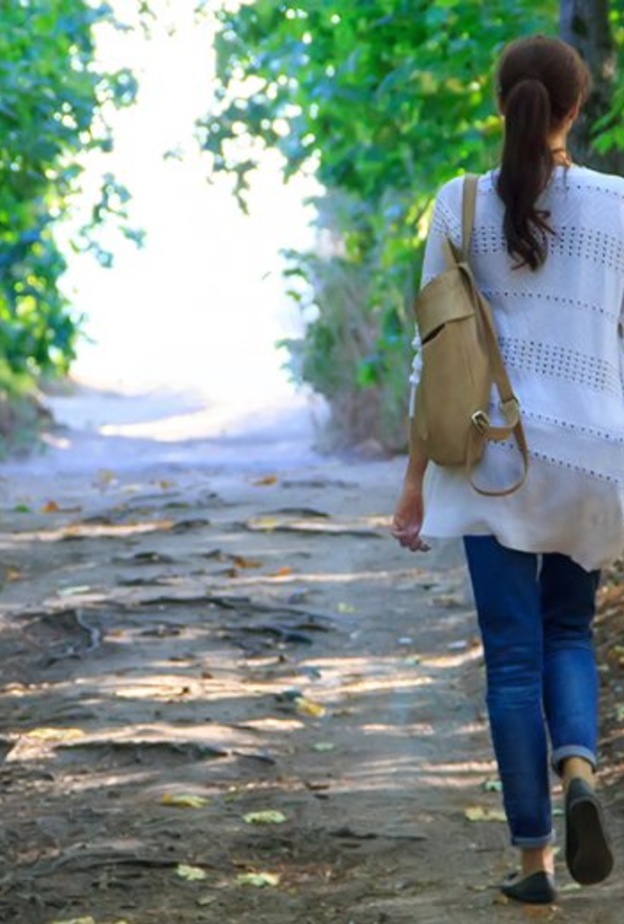 المشي في الطبيعة يعالج إجهاد العمل