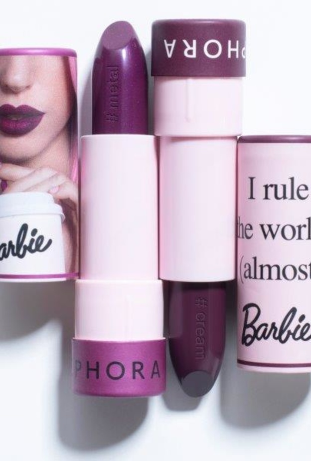 أحمر الشفاه #LIPSTORIES من مجموعة SEPHORA COLLECTION X BARBIE