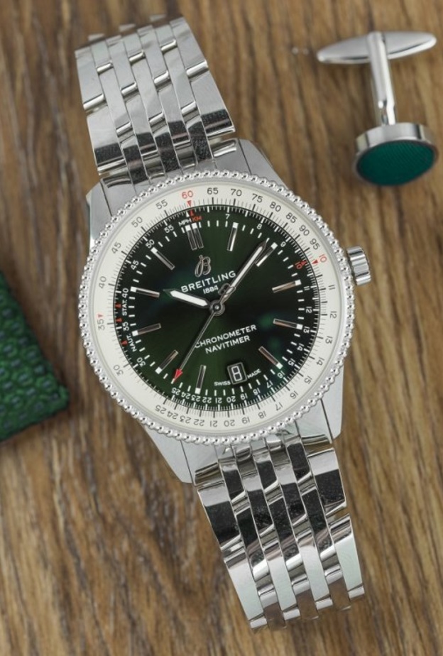 ساعة نافيتايمر 1 أوتوماتيك 41 الحصرية من Breitling نسخة متطورة من ساعة أسطورية