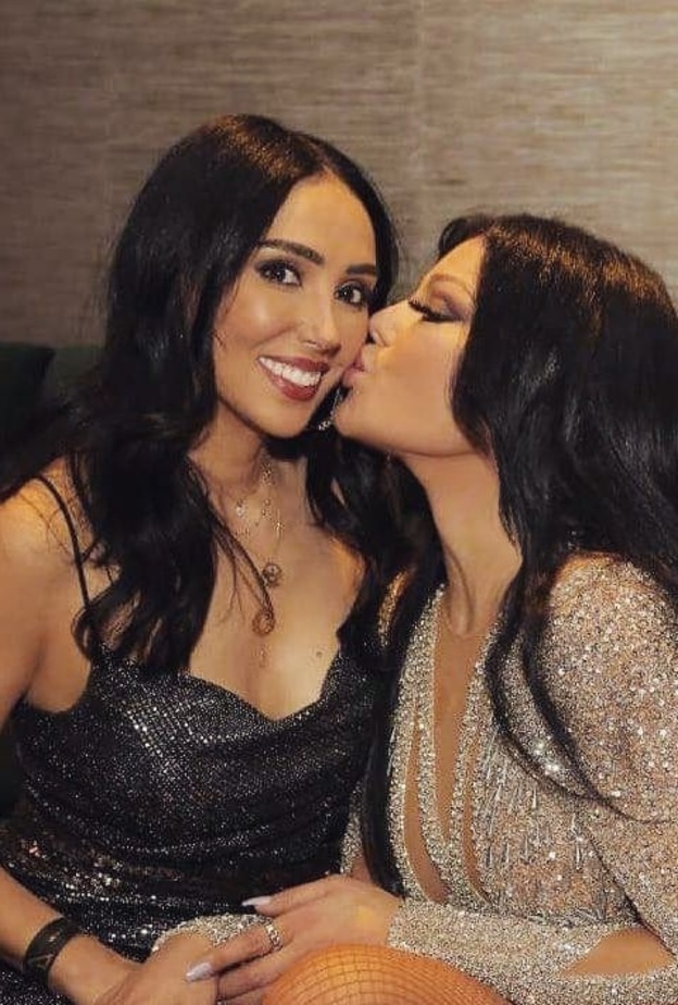 نانسي عجرم وشقيقتها نادين ...هل تشبهان بعضهما البعض؟