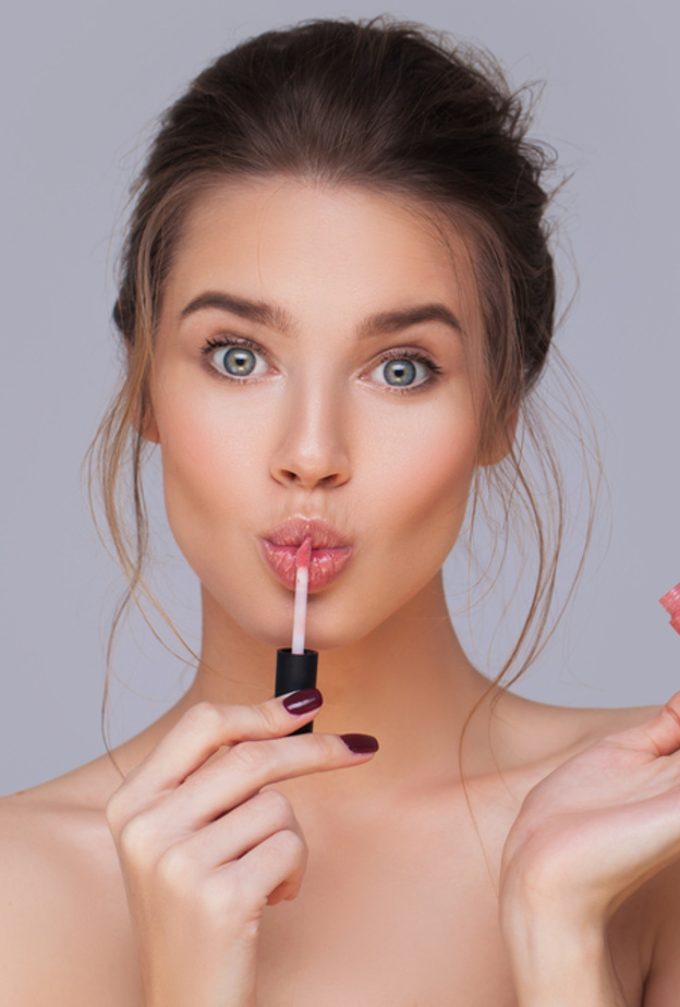 أجمل صيحة صيف 2019 مع ملمع الشفاه