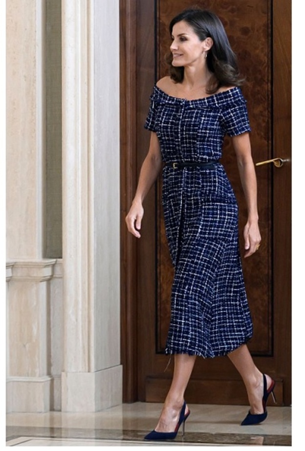 لفتتت الملكة ليتيزيا أنظار الجميع بأناقتها الملفتة يوم أمس في مدريد