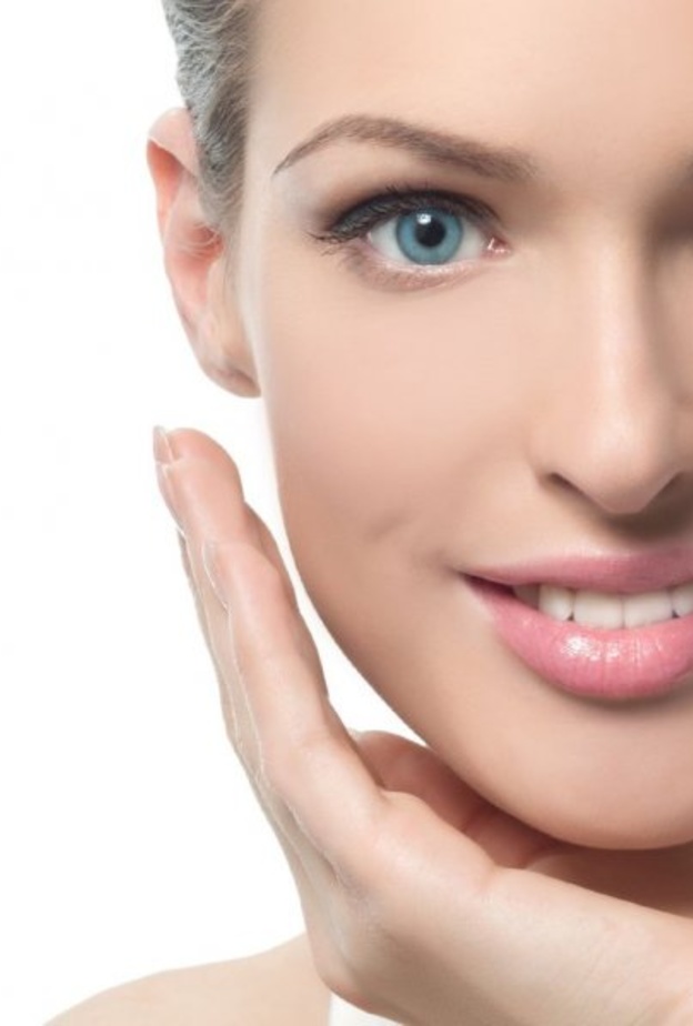 اسوداد الشفايف