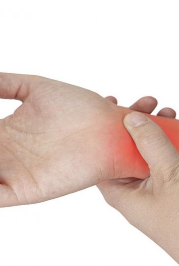 الإسعافات الأولية لكسر اليد أهمها عدم تحريكها وتثبيتها