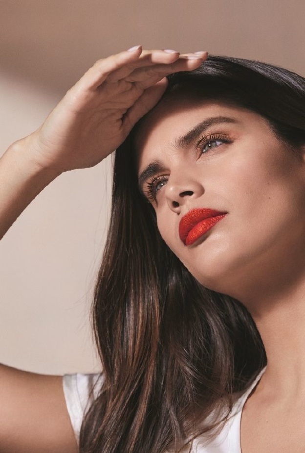 إطلالة LUMINOUS GLAMOUR - MADISIN RIAN