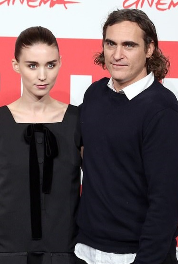 روني مارا وجواكين فينكس