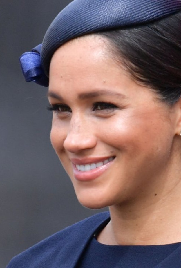 الكريم الواقي يساعد ميغان ماركل على تخفيف سماكة كريم الأساس البرونزي