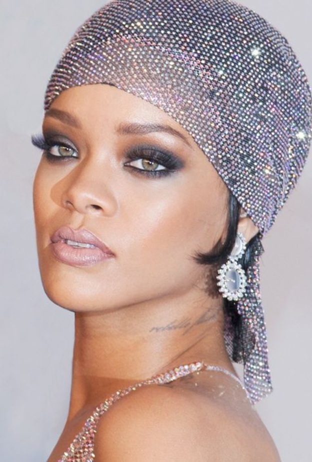 استوحي مكياج خطوبتك من عارضة الأزياء كيندال جينر