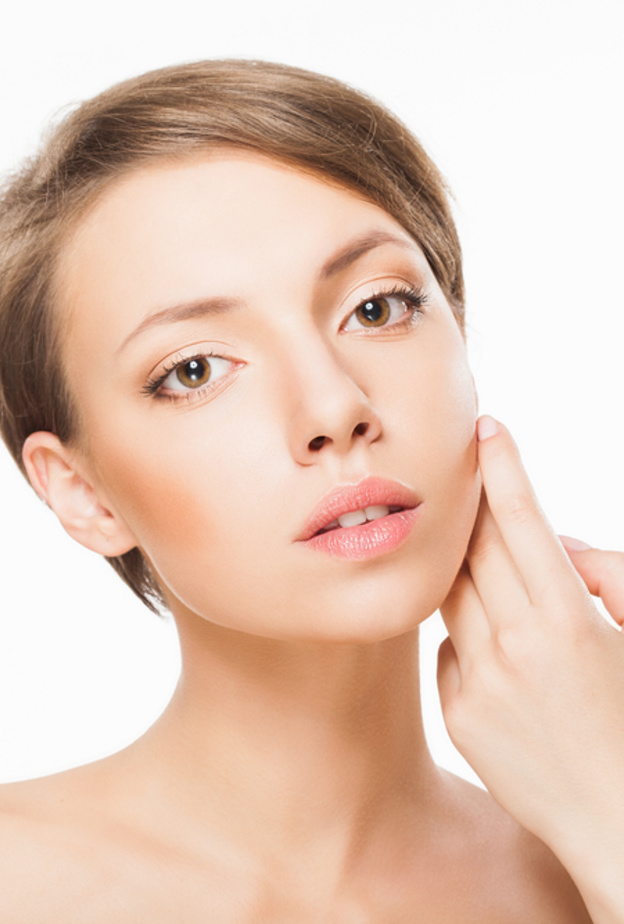  يحد الشاي الاسود من لمعان البشرة الدنية بصفة مستمرة