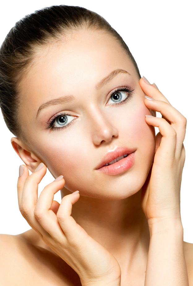 امنحي مظهرك اكثر شبابا بتمارين شد الوجه ورفع العين