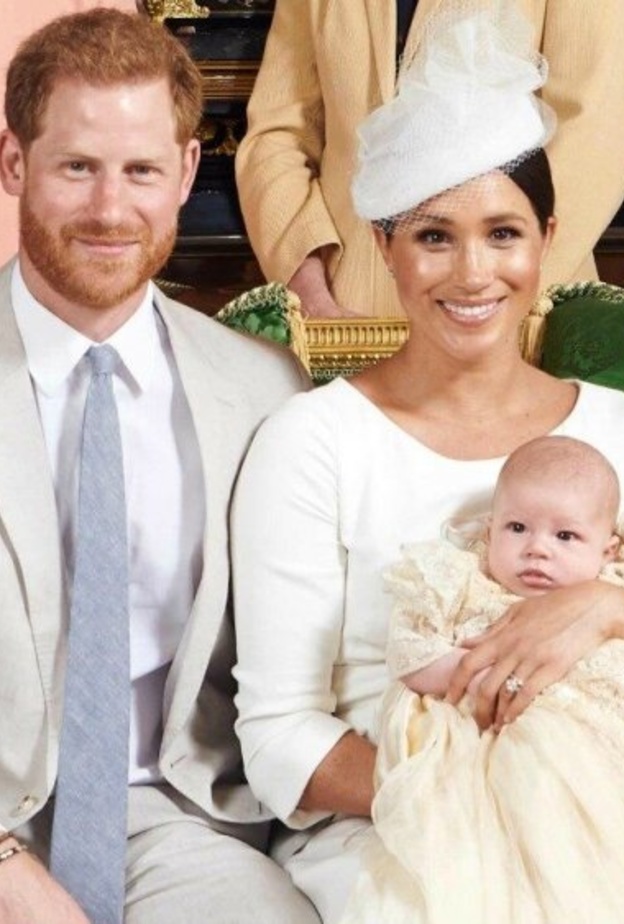 ظهور نادر لأرشي هاريسون