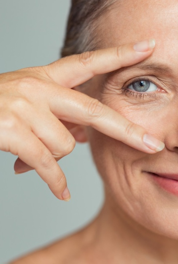 اطعمة تضر بصحة العينين