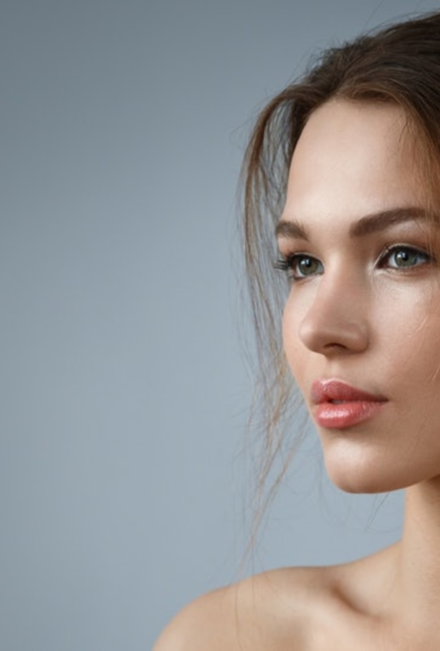 صور مكياج ناعم للسفر