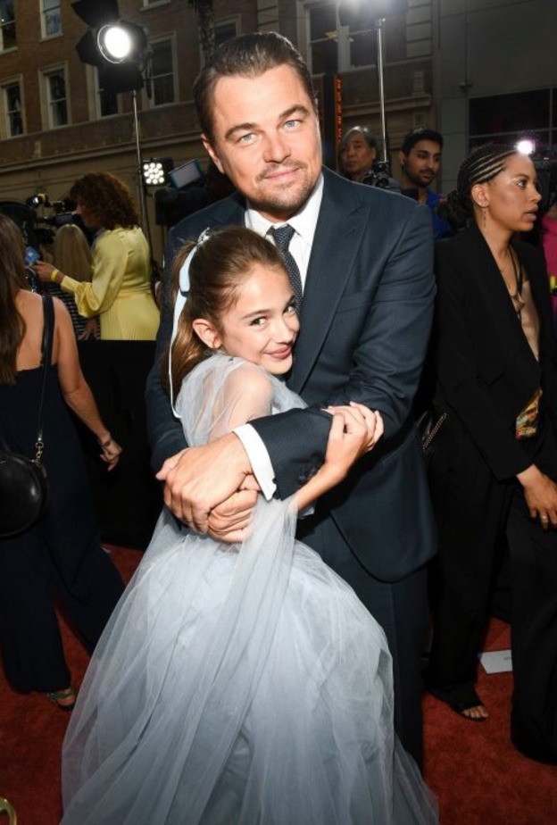 ليوناردو دي كابريو وجوليا باترز