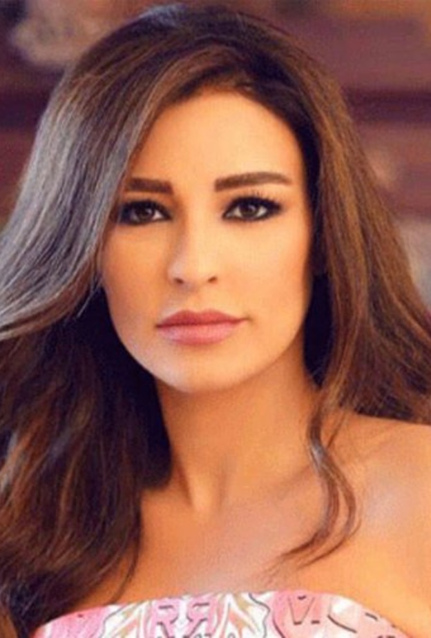 ماغي بو غصن تخضع لجراحة دقيقة