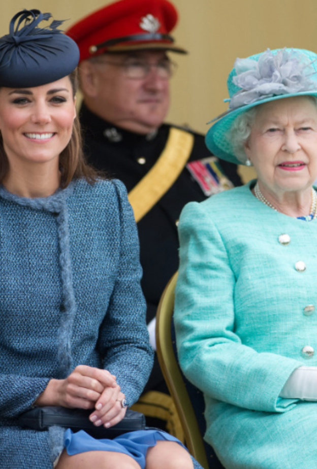 ملكة بريطانيا سمحت لكيت ميدلتون بمخالفة البروتوكولات الملكية في بالمورال