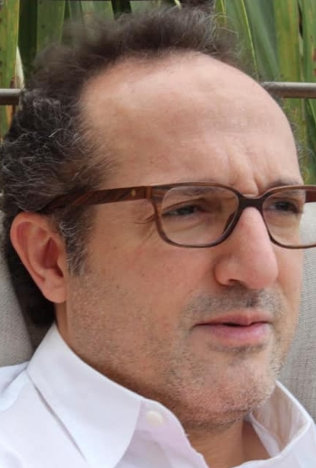 شريف مدكور يكشف عن تطورات مراحل مرضه