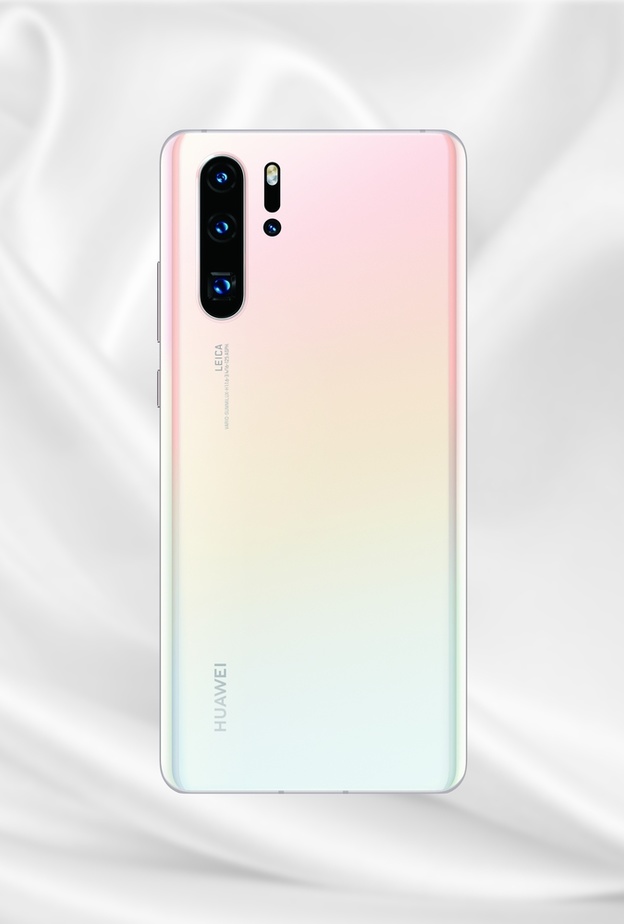 هاتف HUAWEI P30 Pro بنسخة محدودة باللون الأبيض اللؤلؤي في الإمارات
