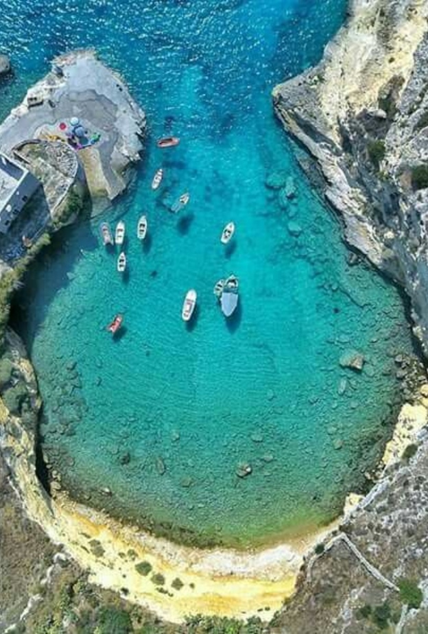 بيلوبونيز .. إقليم اليونان الهادئ في البحر المتوسط