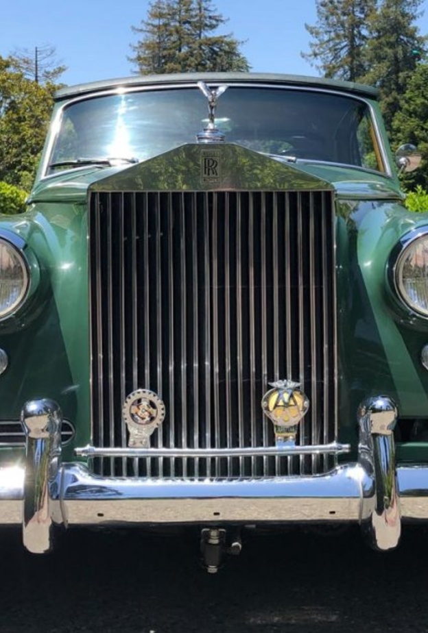 سعر السيارة قد يصل إلى مليوني دولار