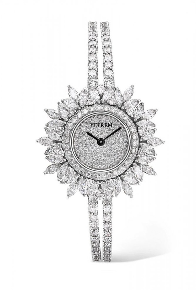 ساعة Lady Arpels Planetarium من فان كليف أند اربلز