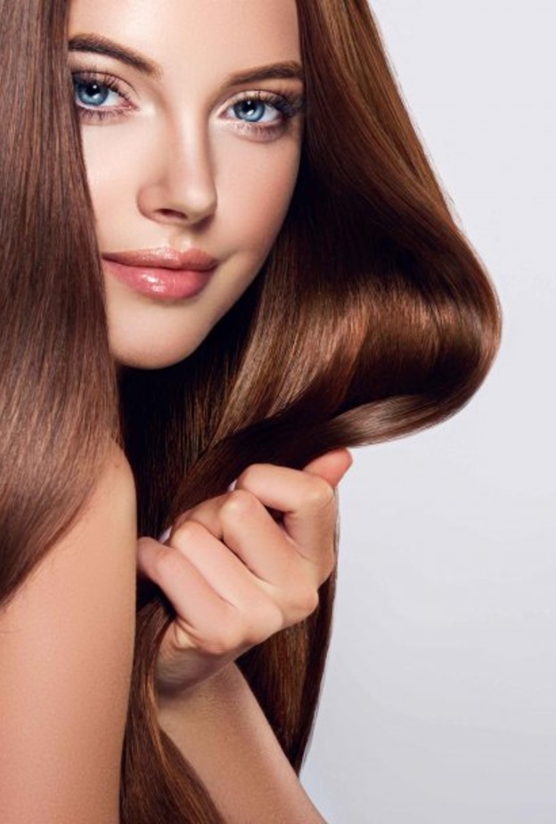 الزبادي من المكونات الفعالة مع ماء الملفوف للعناية بالشعر