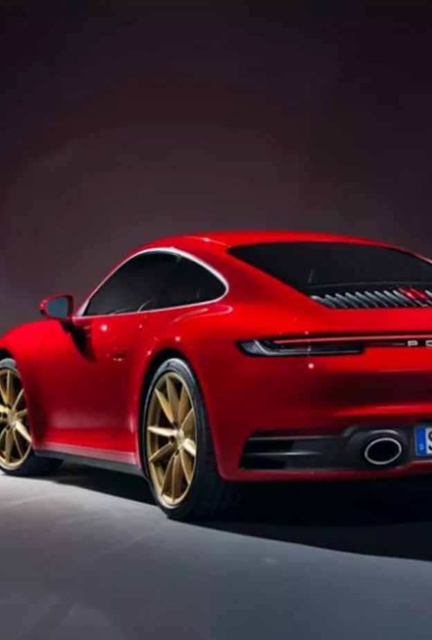 بورشه تطلق الجيل الثامن من سيارتها الرياضية "Carrera 911"