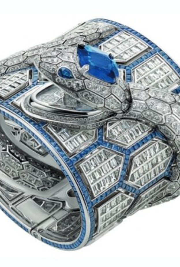 ساعة من بولغاري Bulgari