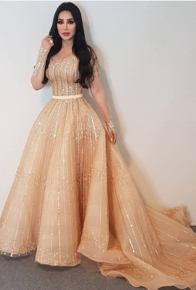 اجمل اطلالات عيد الاضحى 2019 مستوحاه من فساتين لجين عمران