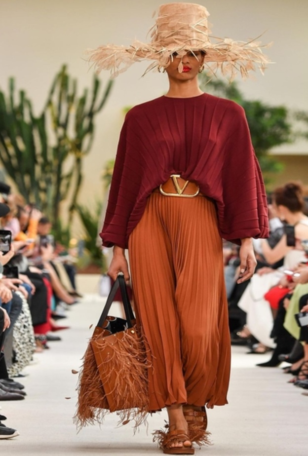 أجمل صيحات تنانير طويلة بأقمشة الكارو مناسبة لإطلالتك في عيد الاضحى 2019