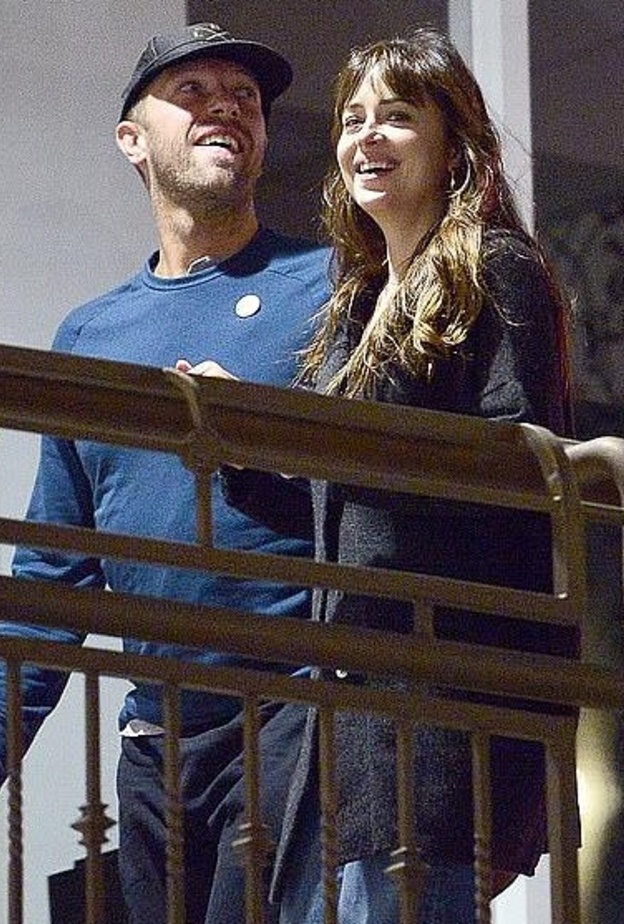 كريس مارتن و داكوتا جونسون