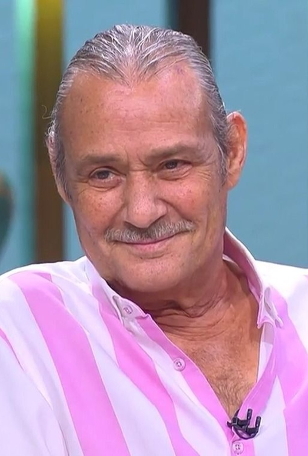 فاروق الفيشاوي