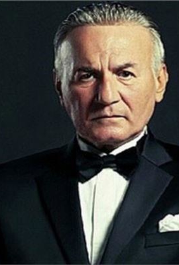 عزت ابو عوف