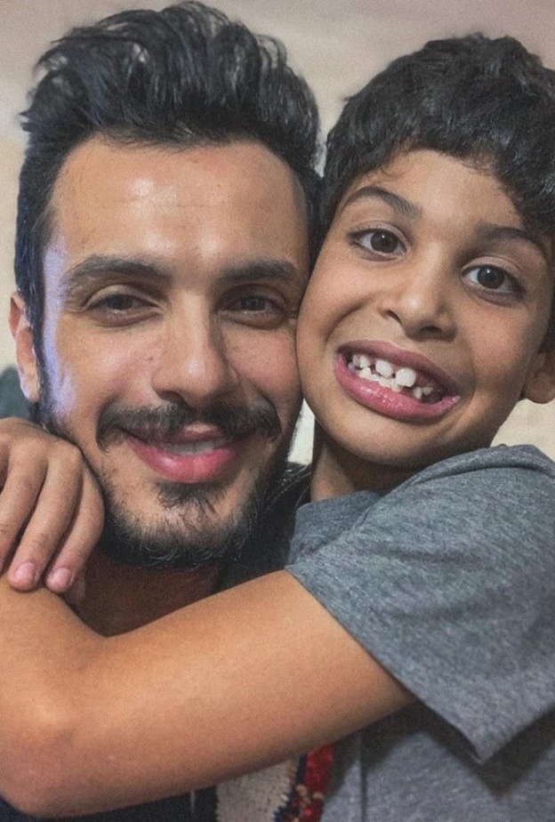 احمد ابراهيم وابنه 