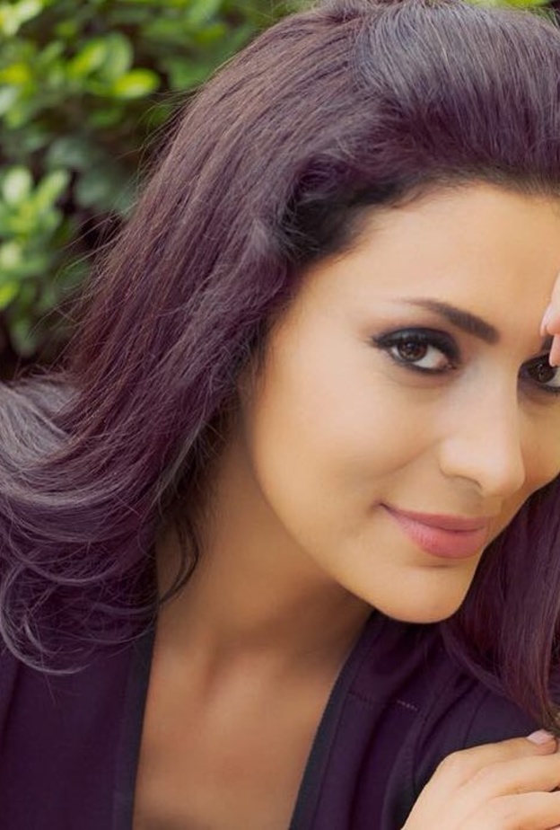 مايا نصري تحتفل بعيد ميلادها ال 43