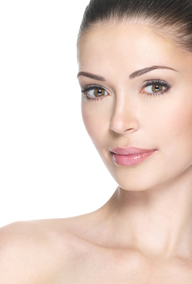 طريقة اتباع الروتين اليومي للعناية بالبشرة في أقل وقت ممكن