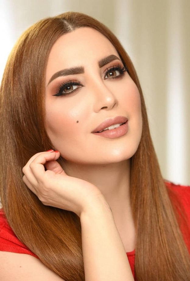 نسرين طافش بإطلالة سابقة لها