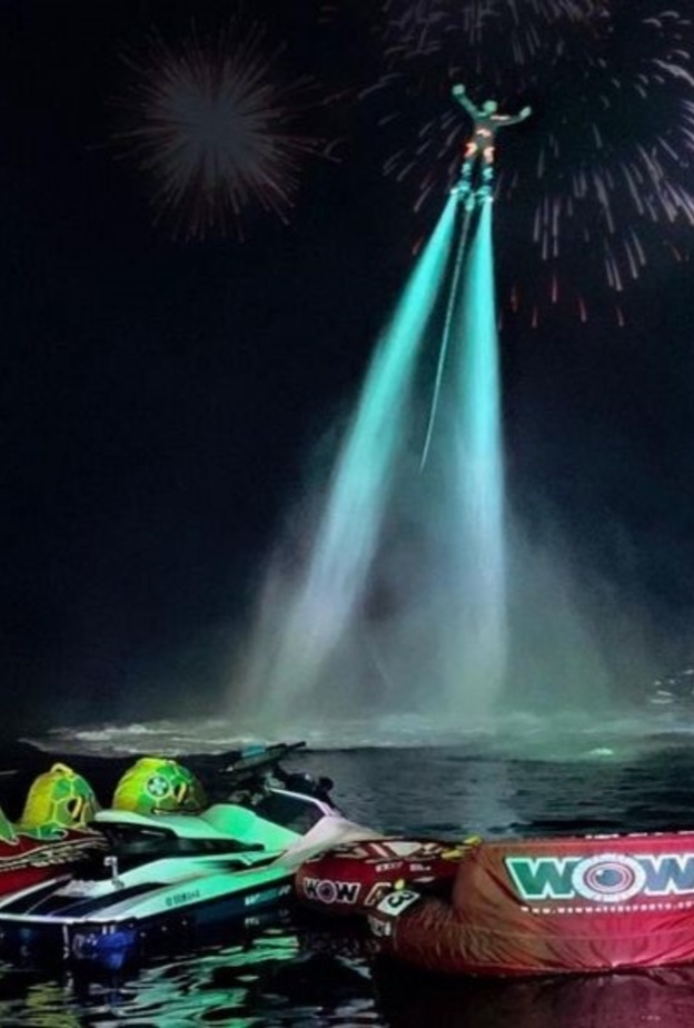 جانب من فعاليات مهرجان شاطيء أملج