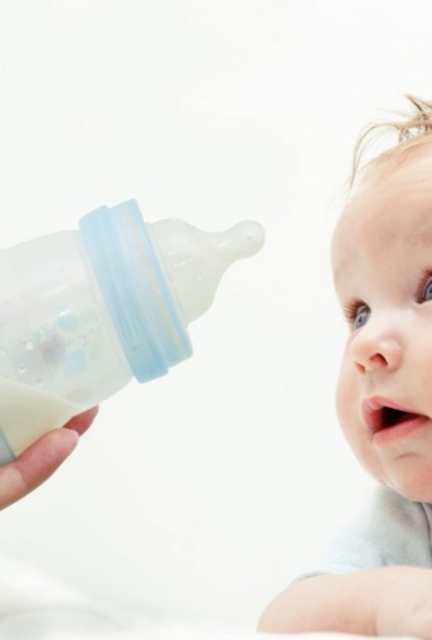 أعراض حساسية الحليب عند الأطفال الرضع